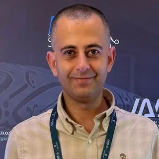 ד"ר אחמד גאבר
