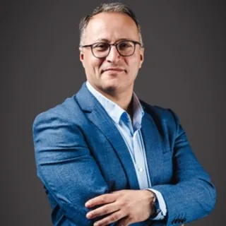 ד"ר קורנליוס נאסר