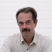 ד"ר נאום סימנובסקי