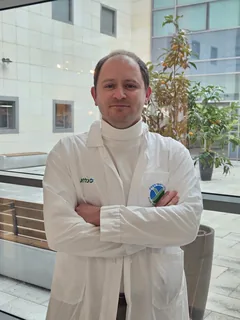 ד"ר סמיון קורנבלום